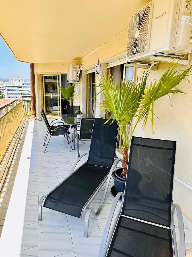 Playa Dona Sofia Bella Apartment Fuengirola 0*,  Spain